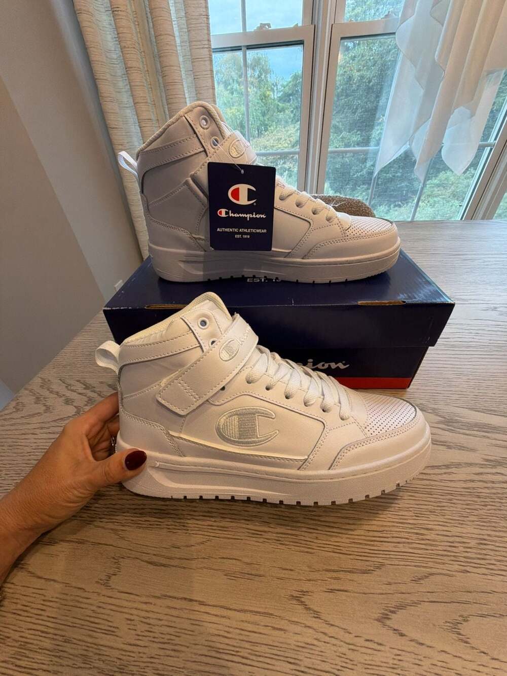 Champion Drome 19 Hi Size 8.5 White High Top Sneakers M8.5